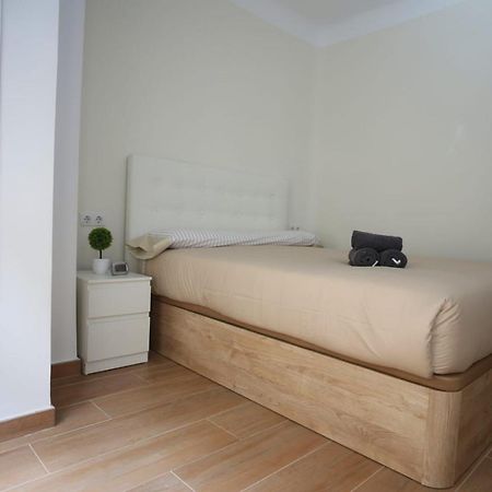 Apartamentos Navas Gam Alicante Bagian luar foto
