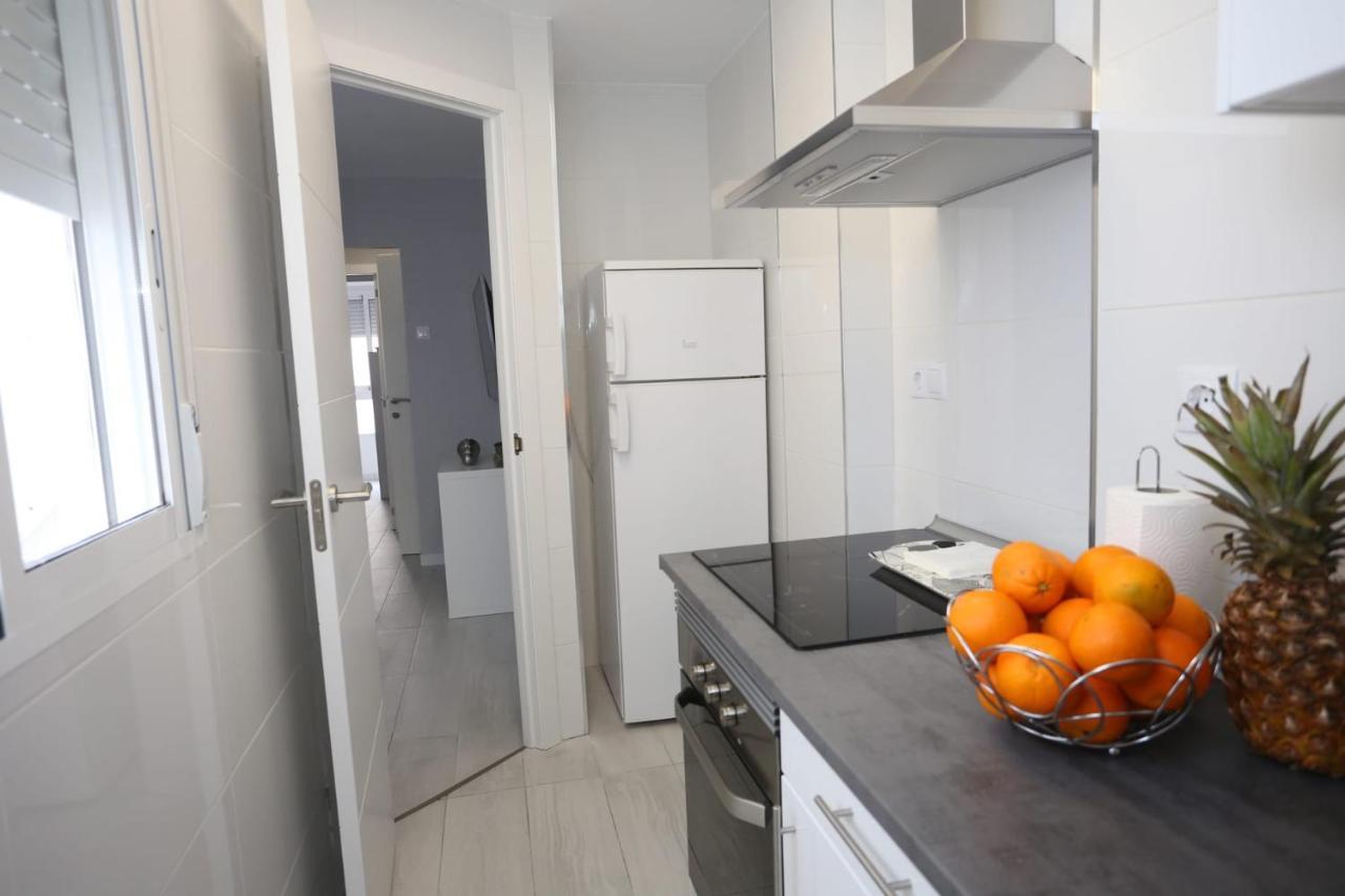Apartamentos Navas Gam Alicante Bagian luar foto