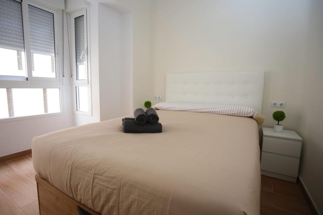 Apartamentos Navas Gam Alicante Bagian luar foto