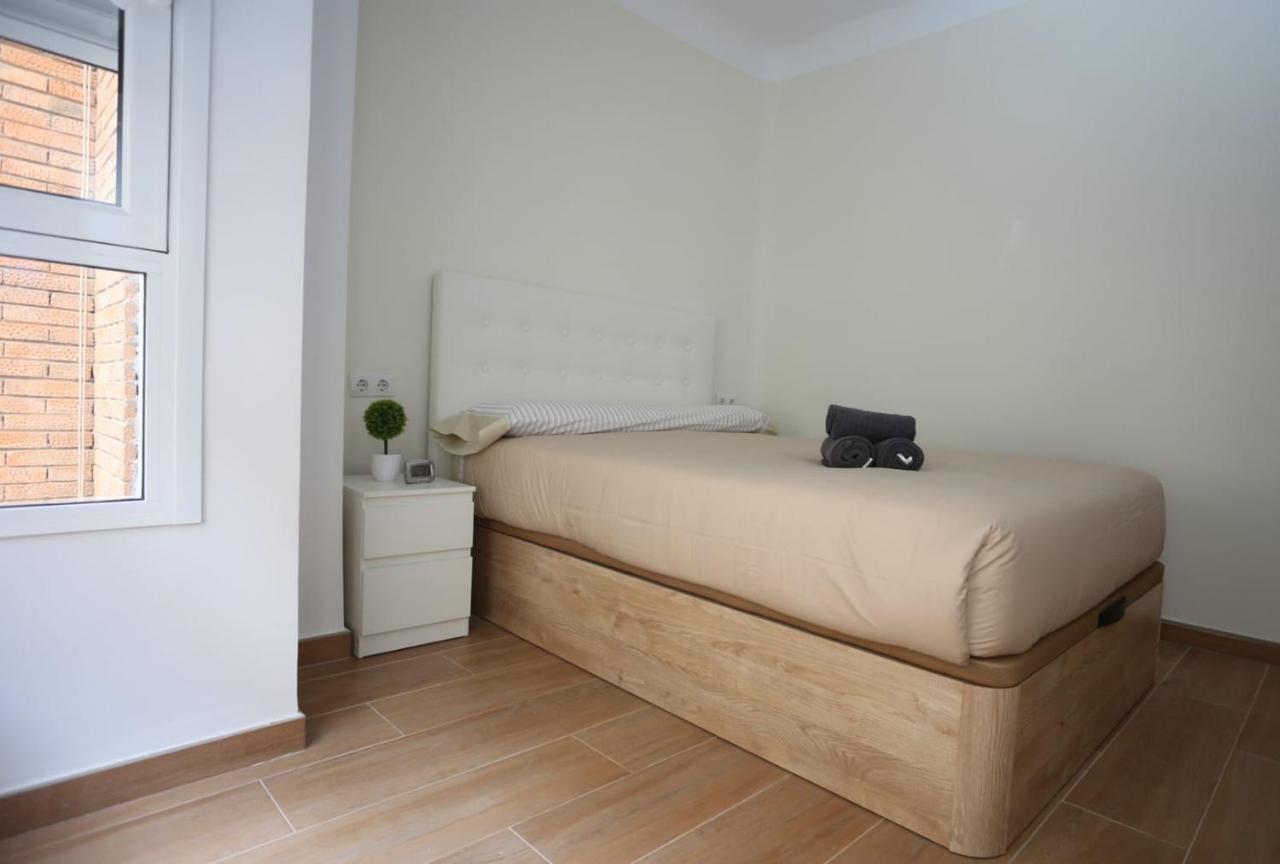Apartamentos Navas Gam Alicante Bagian luar foto
