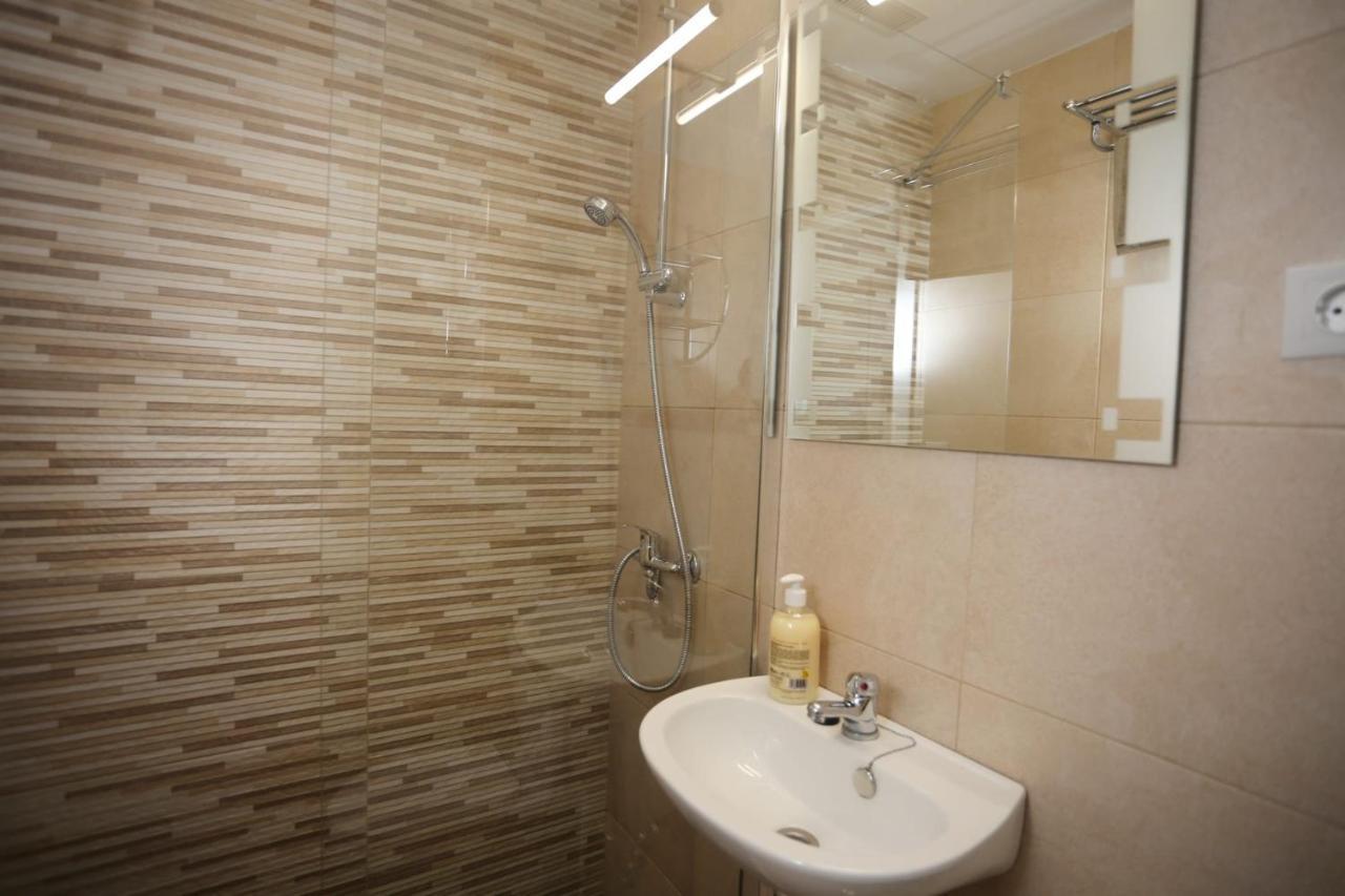 Apartamentos Navas Gam Alicante Bagian luar foto