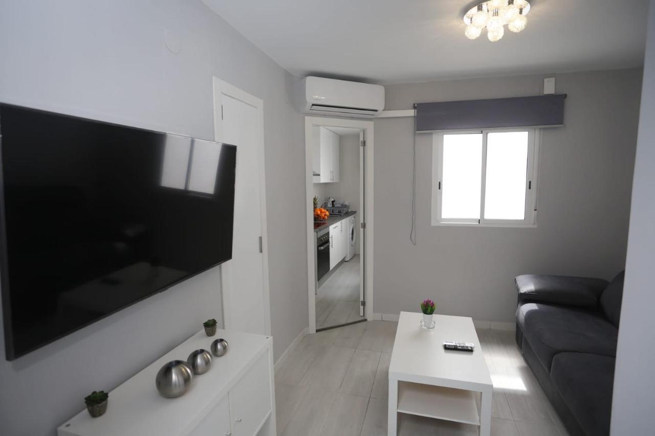 Apartamentos Navas Gam Alicante Bagian luar foto
